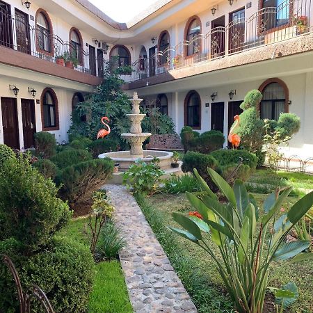 Hotel Los Arcos Hidalgo del Parral Exterior photo